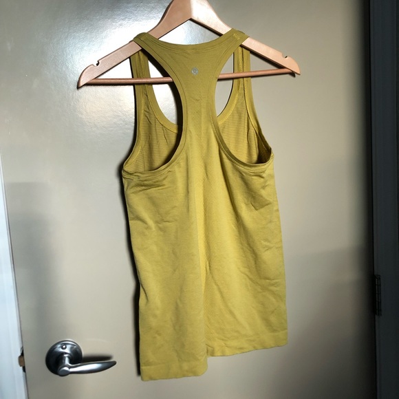 LULULEMON Swiftly tank SZ 6 - Picture 1 of 3